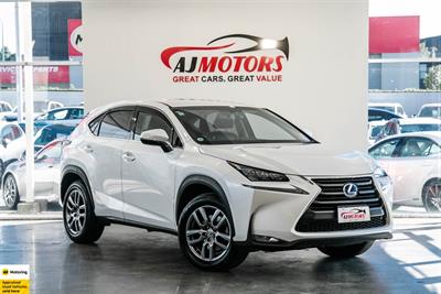 2015 Lexus NX300H - Thumbnail