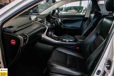 2015 Lexus NX300H - Thumbnail