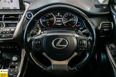 2015 Lexus NX300H - Thumbnail
