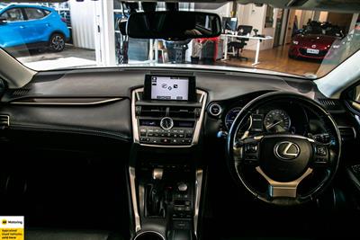 2015 Lexus NX300H - Thumbnail