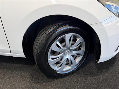 2014 Mazda Demio - Thumbnail