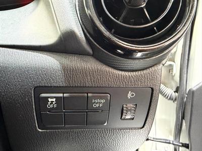 2014 Mazda Demio - Thumbnail