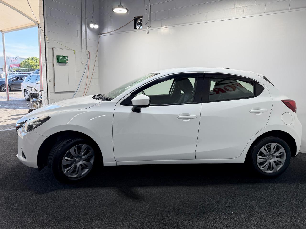2014 Mazda Demio