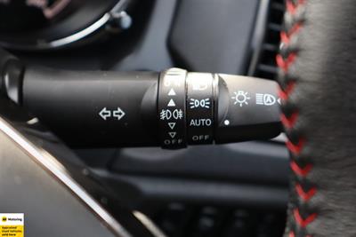 2024 Mitsubishi ASX - Thumbnail