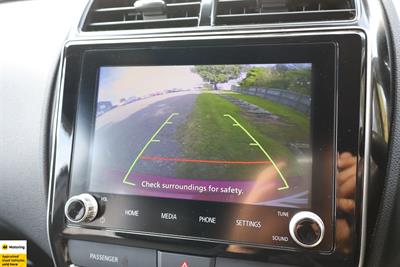 2024 Mitsubishi ASX - Thumbnail