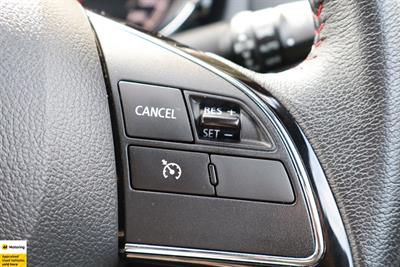 2024 Mitsubishi ASX - Thumbnail