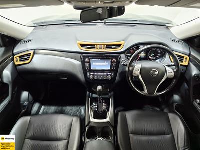 2017 Nissan XTRAIL - Thumbnail