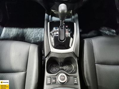 2017 Nissan XTRAIL - Thumbnail