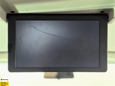 2014 Nissan Serena - Thumbnail