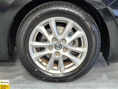 2016 Mazda Axela - Thumbnail