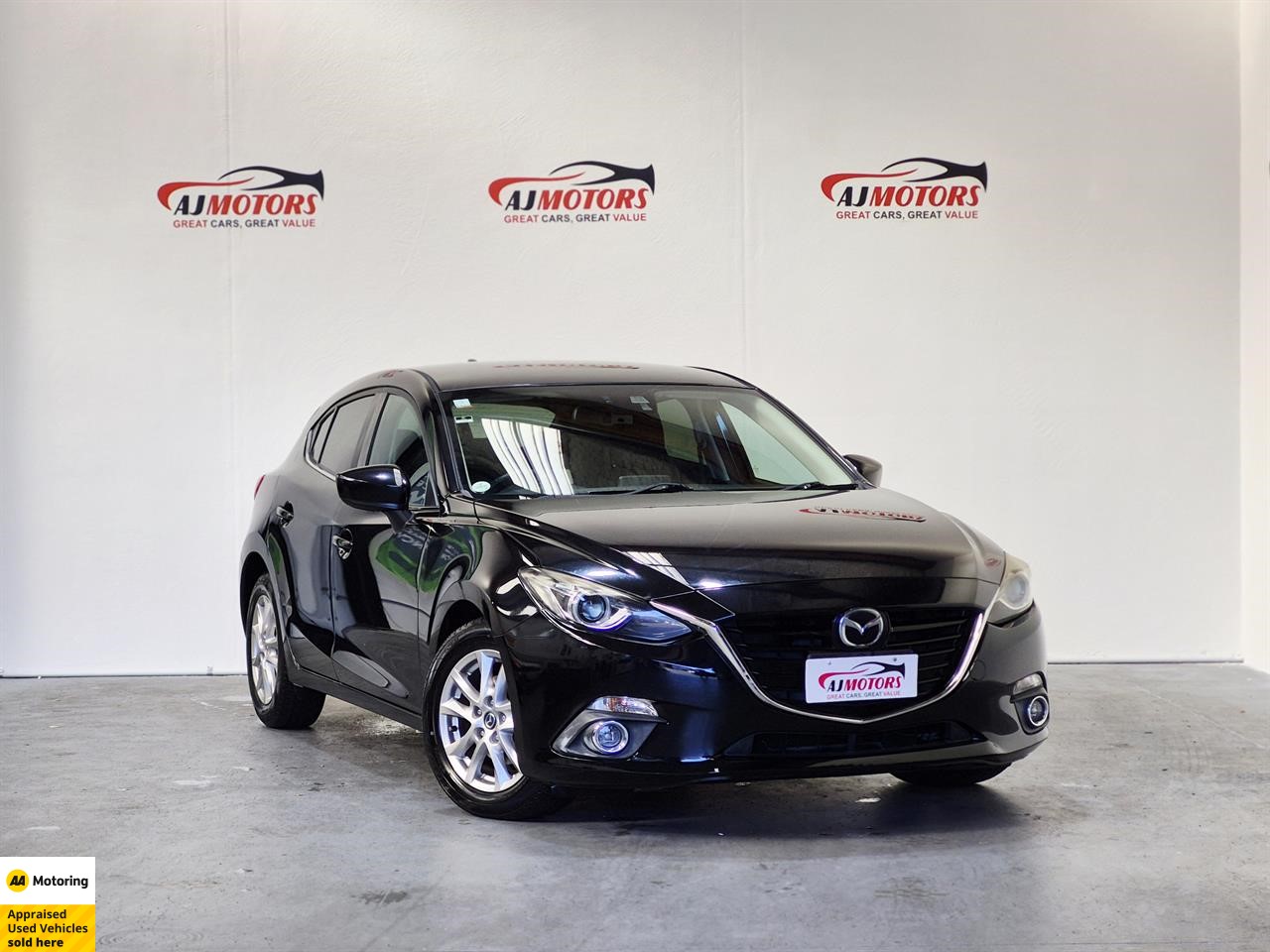 2016 Mazda Axela
