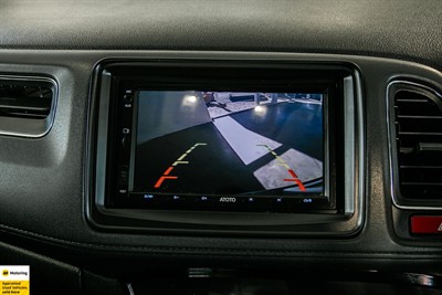 2014 Honda Vezel - Thumbnail