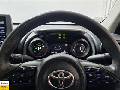 2021 Toyota YARIS CROSS - Thumbnail