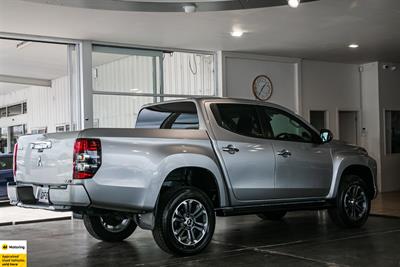 2023 Mitsubishi Triton - Thumbnail