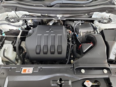 2021 Mitsubishi Eclipse Cross - Thumbnail