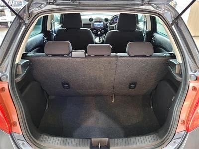 2012 Mazda Demio - Thumbnail