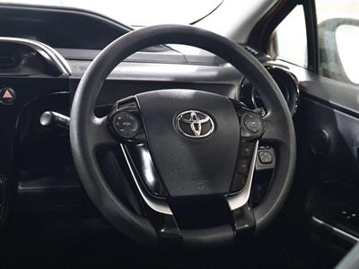 2017 Toyota Aqua - Thumbnail