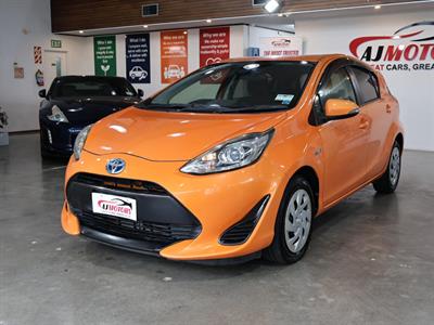 2017 Toyota Aqua - Thumbnail