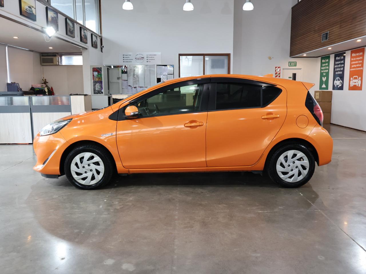 2017 Toyota Aqua