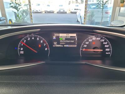 2016 Toyota Sienta - Thumbnail