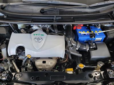 2016 Toyota Sienta - Thumbnail