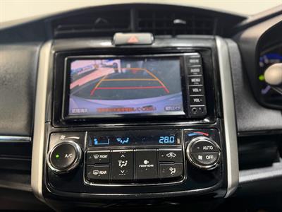 2018 Toyota Corolla - Thumbnail