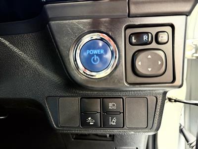 2018 Toyota Corolla - Thumbnail