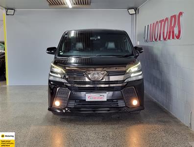 2017 Toyota Vellfire - Thumbnail