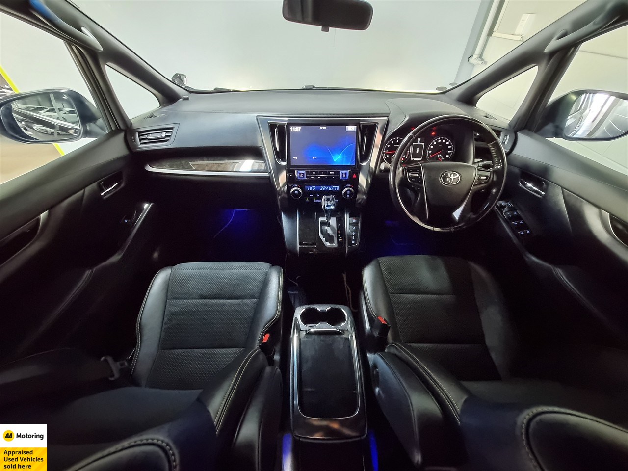 2017 Toyota Vellfire