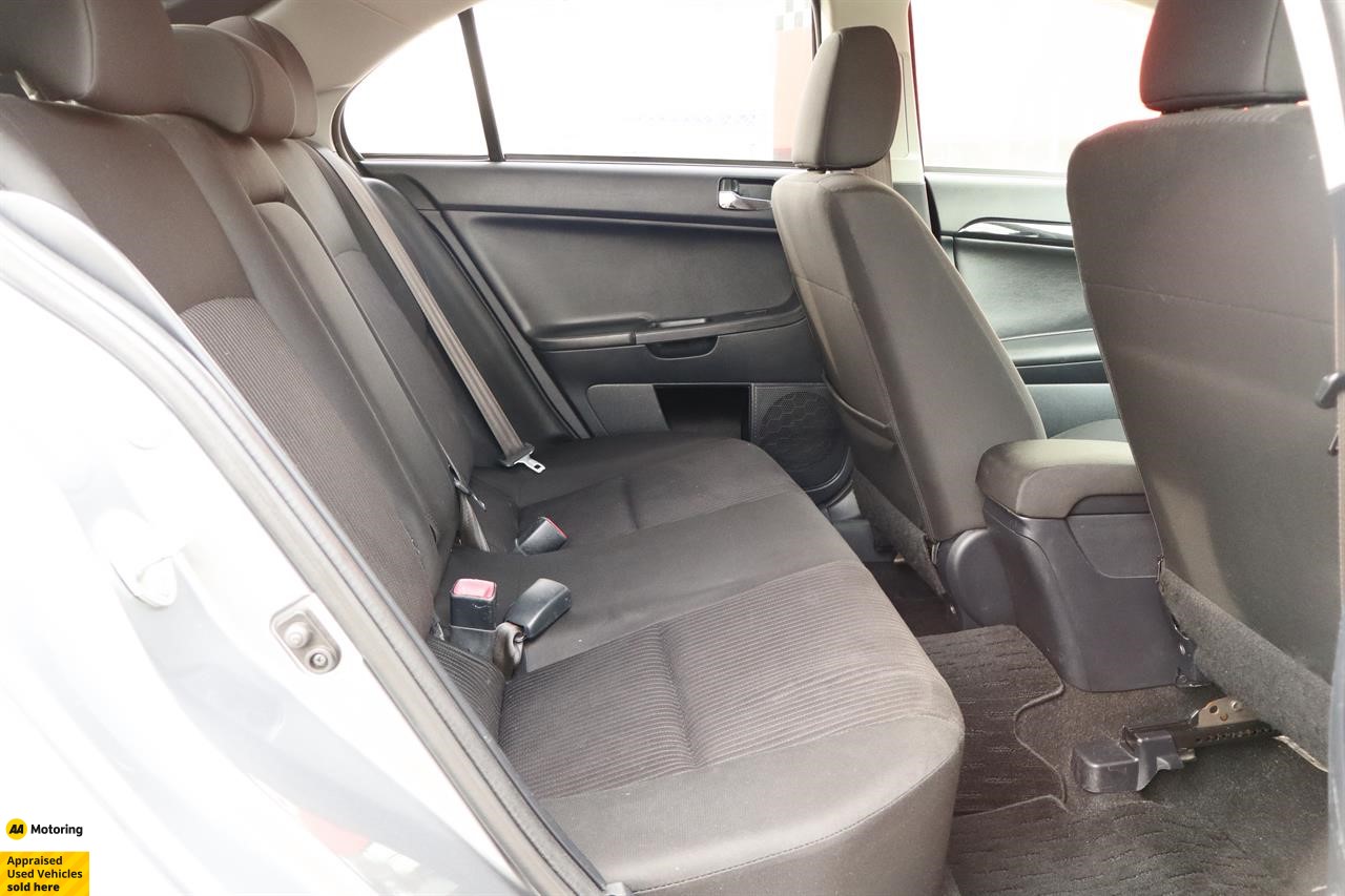 2013 Mitsubishi GALANT