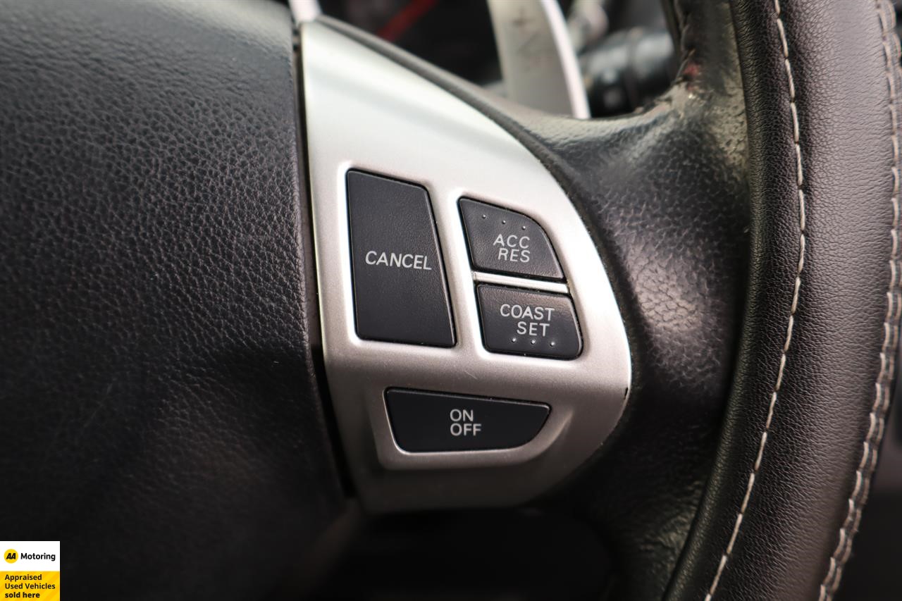 2013 Mitsubishi GALANT