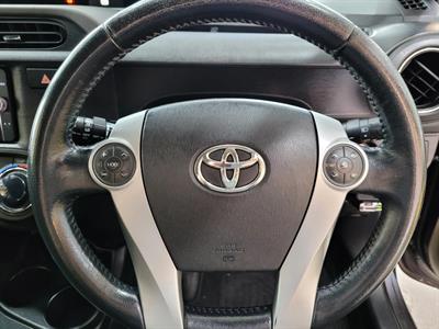 2012 Toyota Aqua - Thumbnail