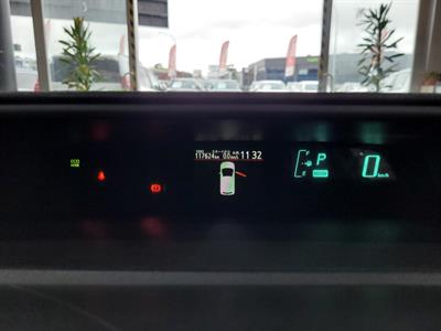 2012 Toyota Aqua - Thumbnail