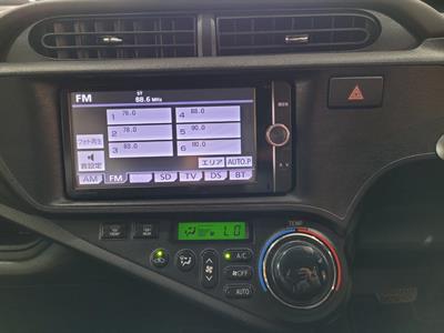 2012 Toyota Aqua - Thumbnail