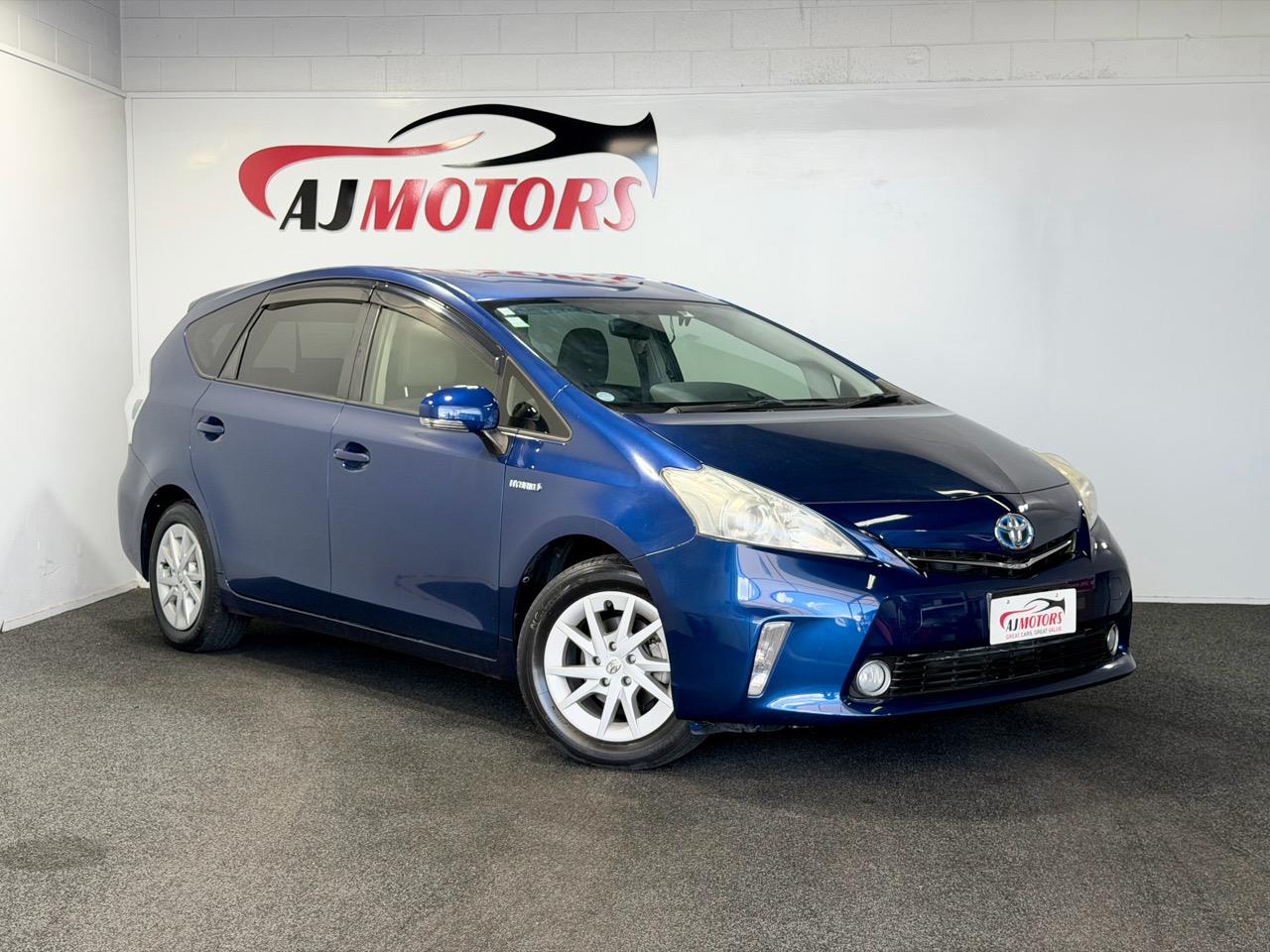 2013 Toyota Prius Alpha