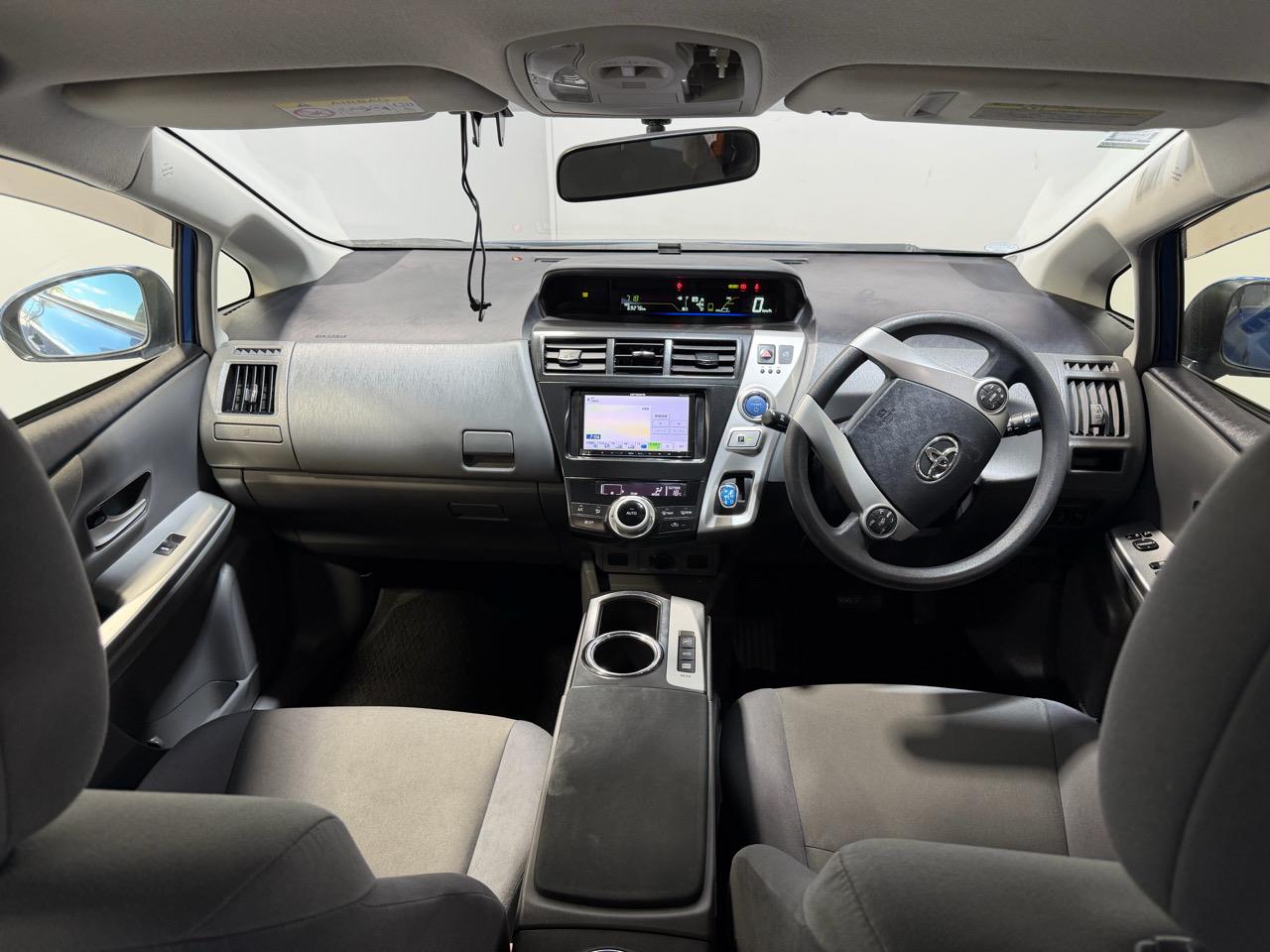 2013 Toyota Prius Alpha