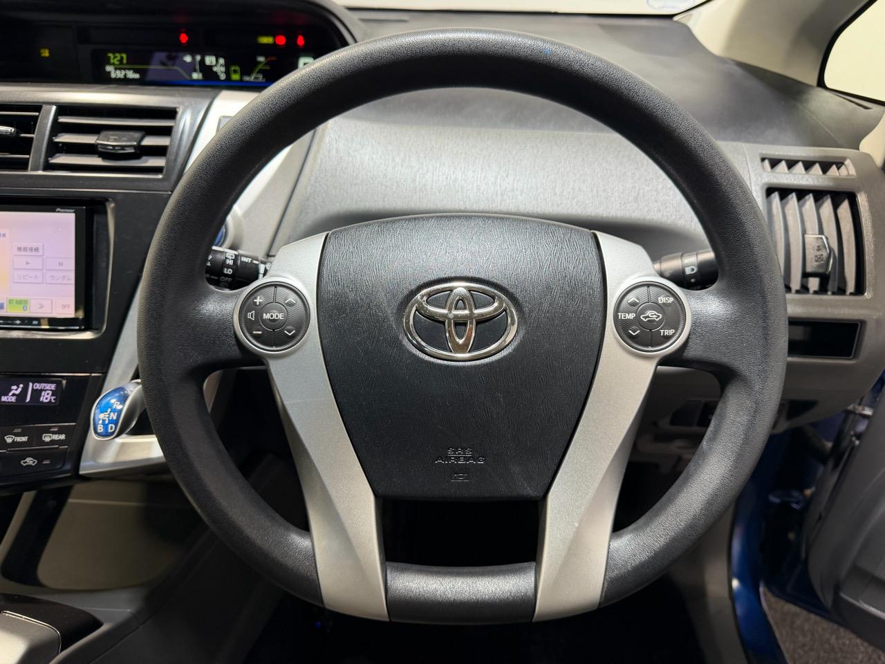 2013 Toyota Prius Alpha