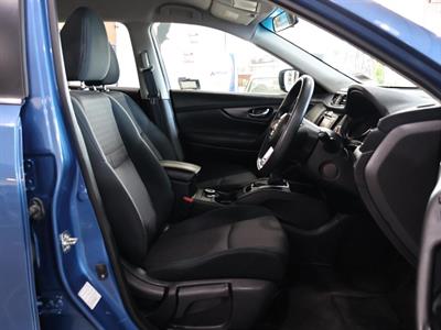 2022 Nissan X-Trail - Thumbnail