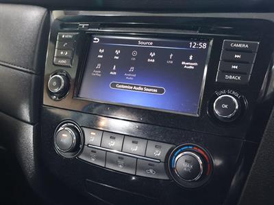 2022 Nissan X-Trail - Thumbnail