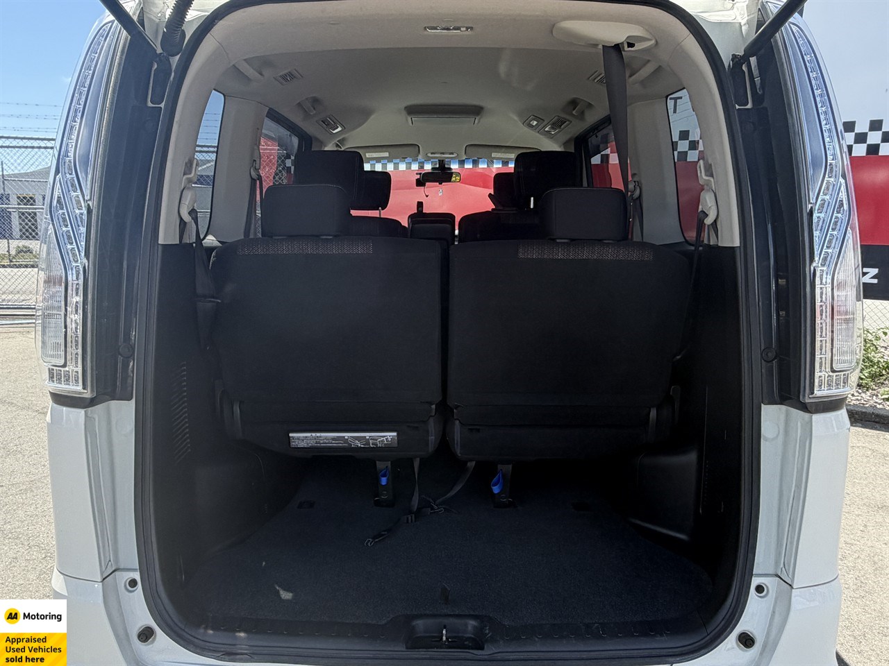 2014 Nissan Serena