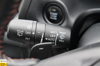 2016 Mazda Axela - Thumbnail