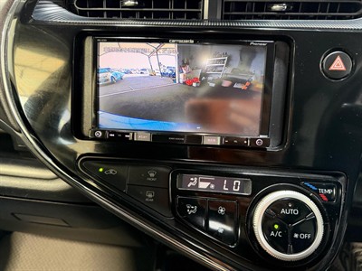 2018 Toyota Aqua - Thumbnail