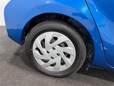 2018 Toyota Aqua - Thumbnail