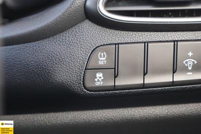 2022 Hyundai i30 - Thumbnail