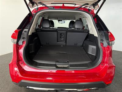 2020 Nissan X-Trail - Thumbnail