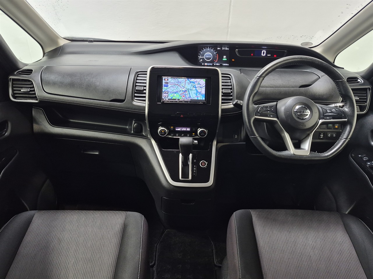 2016 Nissan Serena