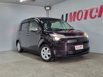 2015 Toyota Spade - Thumbnail