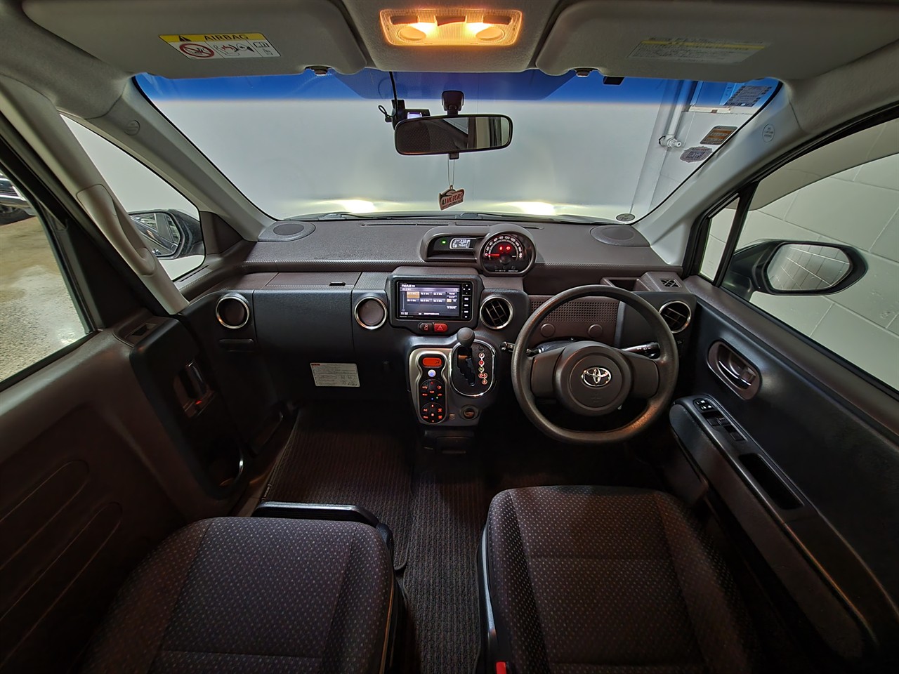 2015 Toyota Spade