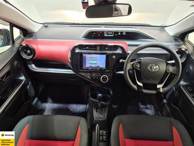 2018 Toyota Aqua - Thumbnail