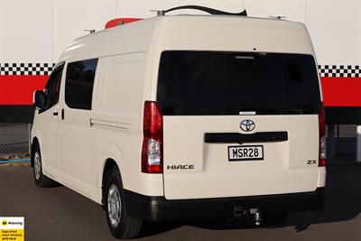 2020 Toyota Hiace - Thumbnail
